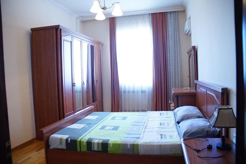 Nizami Street Apartamento Baku Exterior foto